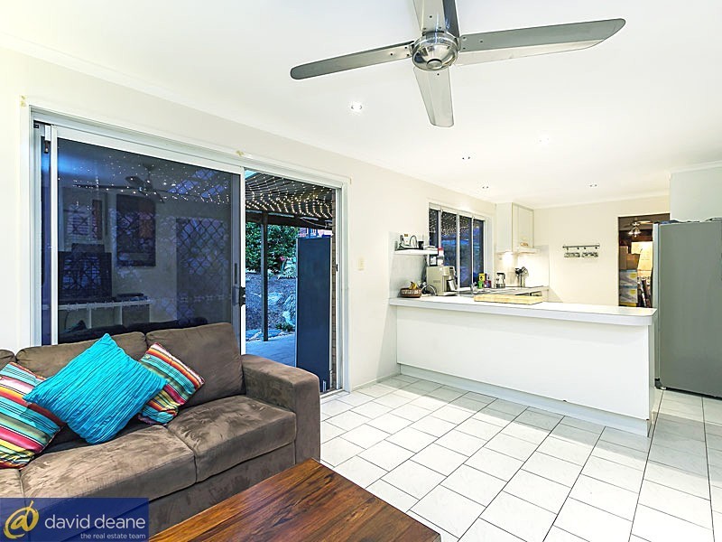 11 Fontenay Ct, Petrie QLD 4502