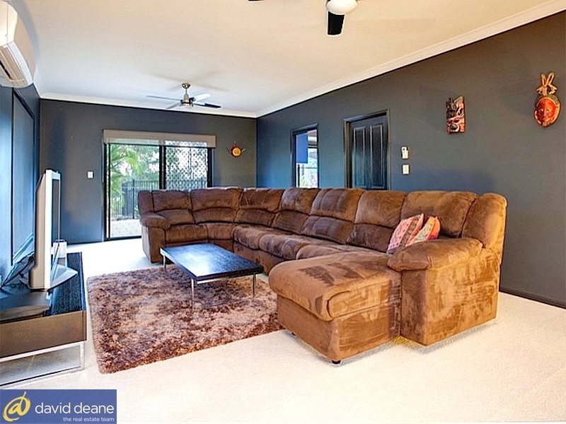 6 Spry Ct, Petrie QLD 4502