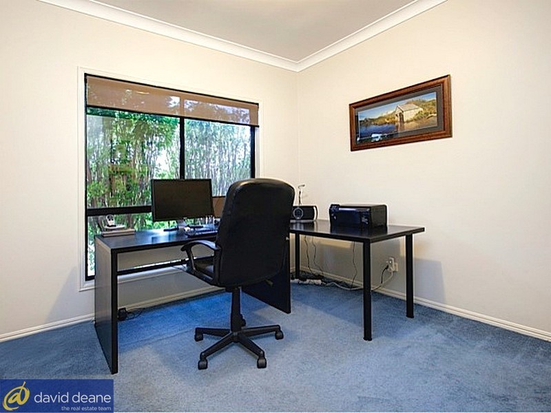 6 Spry Ct, Petrie QLD 4502