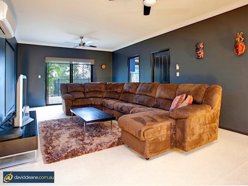 6 Spry Ct, Petrie QLD 4502