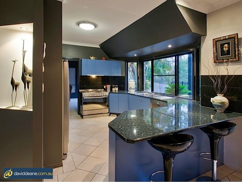 6 Spry Ct, Petrie QLD 4502