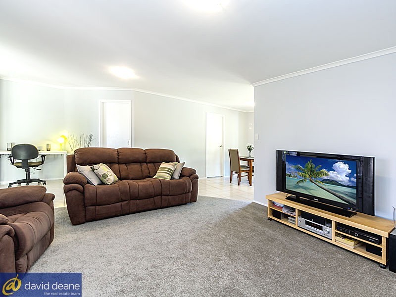 15 Gray Rd, Bray Park QLD 4500