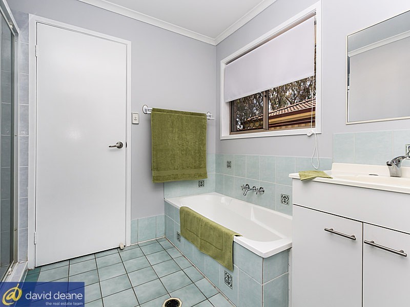 15 Gray Rd, Bray Park QLD 4500
