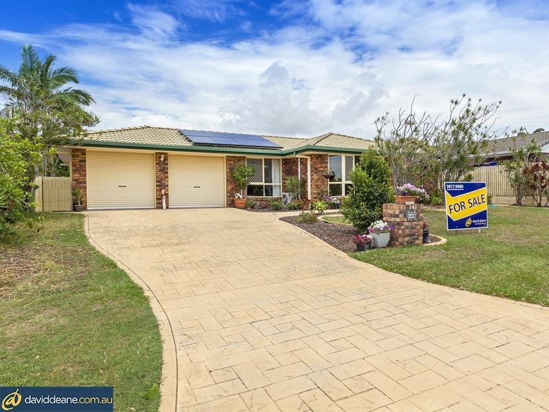 14 Lynanda Crt, Rothwell QLD 4022