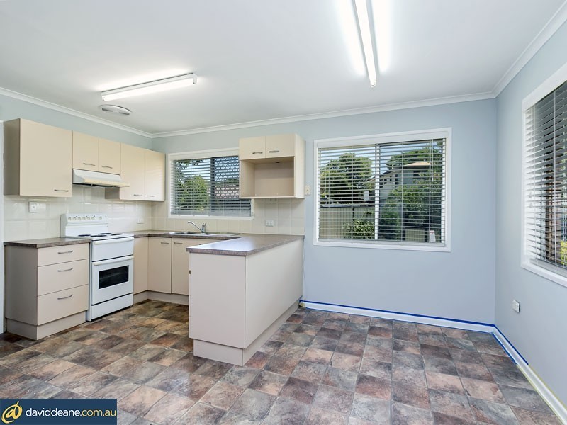 15 Buckingham St East, Strathpine QLD 4500
