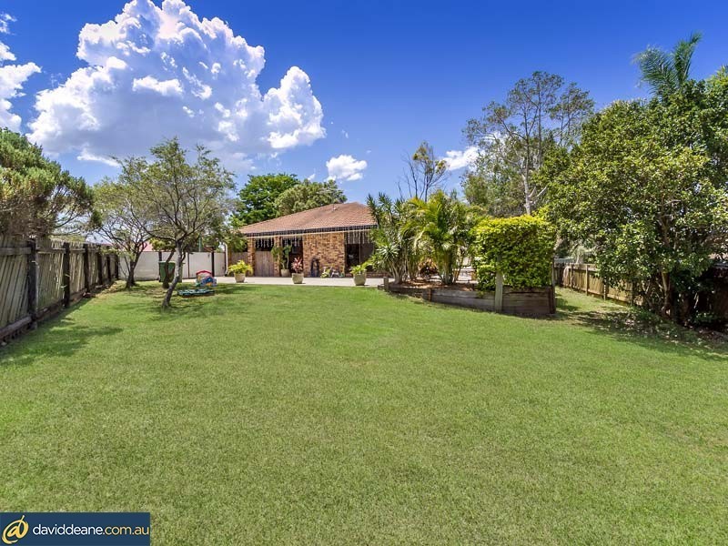 18 Olivia Drive, Kallangur QLD 4503