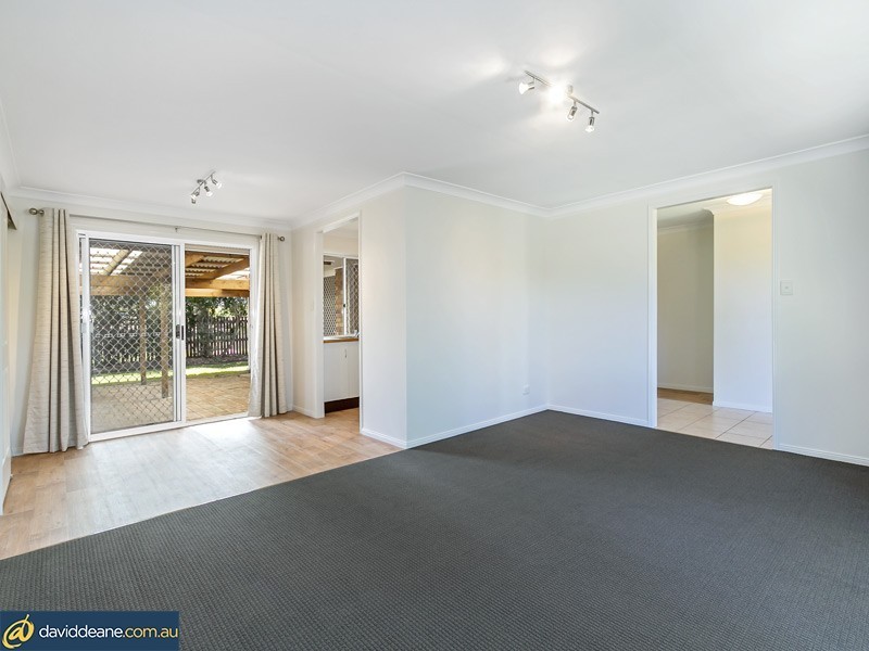 68 Ferrari St, Lawnton QLD 4501