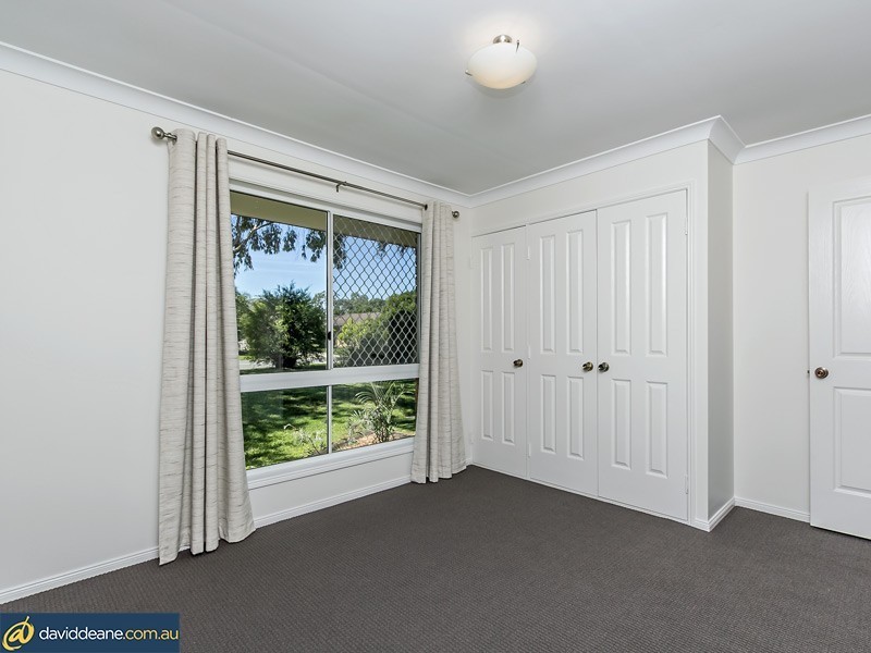 68 Ferrari St, Lawnton QLD 4501