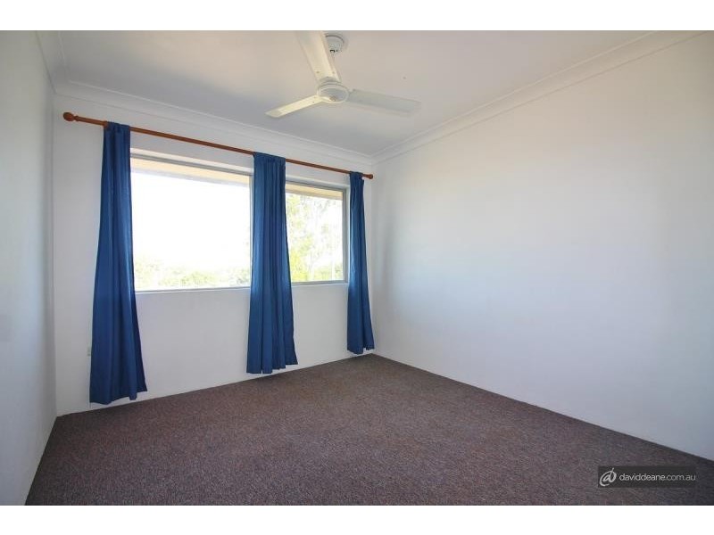 2/22 Old Dayboro Road, Petrie QLD 4502
