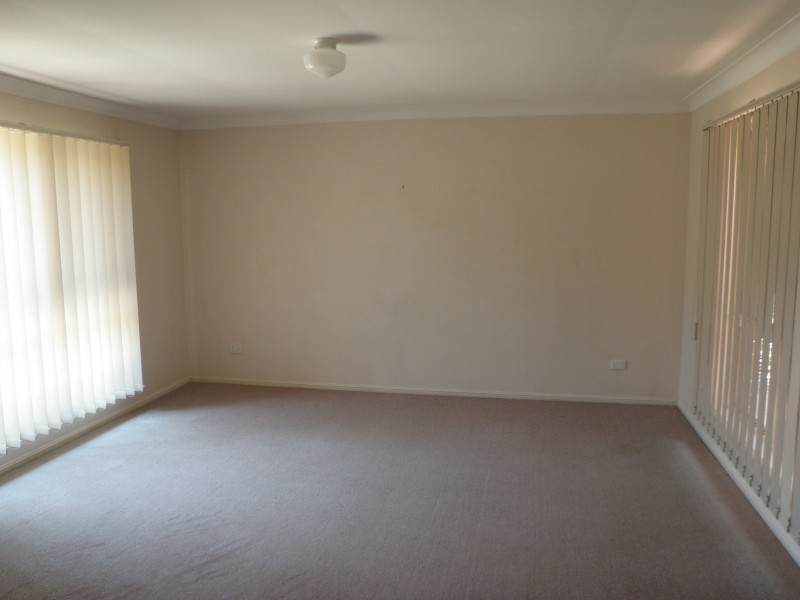 11 Lemonwood Drive, Kallangur QLD 4503