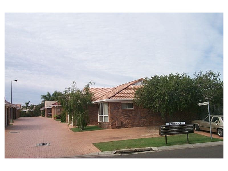 10 Demuri Court, Strathpine QLD 4500