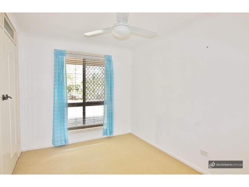 21 Pymble Ave, Petrie QLD 4502
