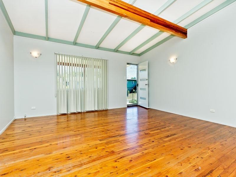 6 Gerbera Crescent, Strathpine QLD 4500