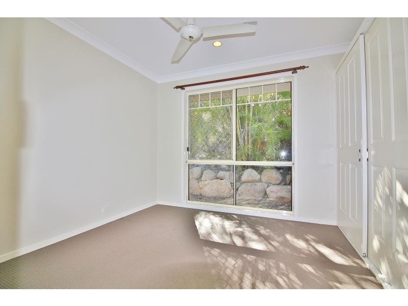 33 Washbrook Crescent, Petrie QLD 4502