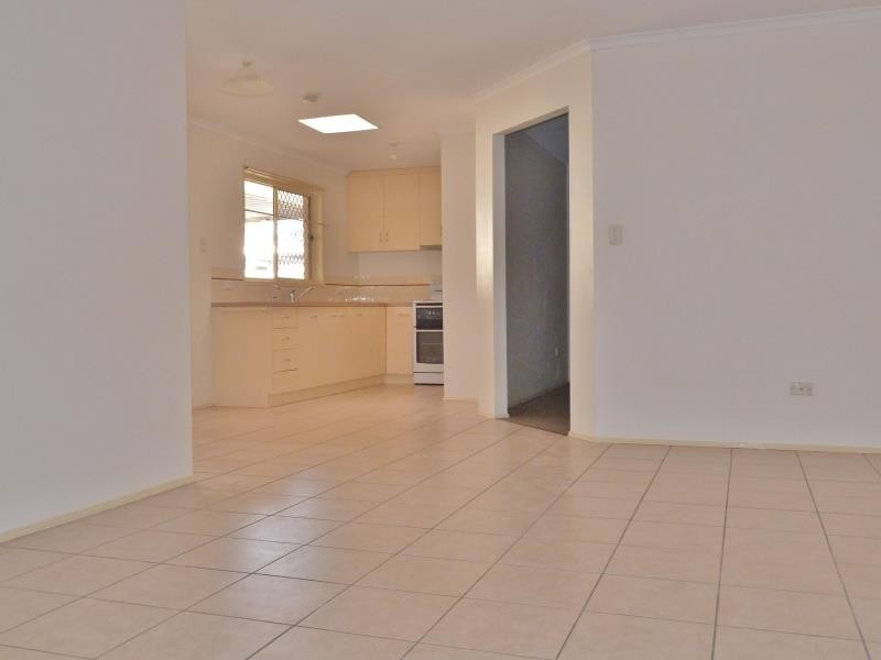 14 Glasshouse Circuit, Kallangur QLD 4503