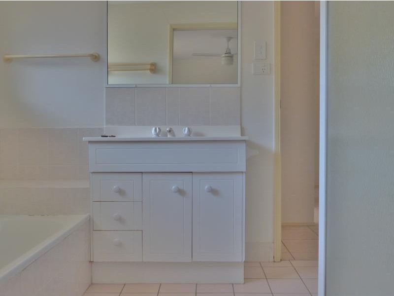 14 Glasshouse Circuit, Kallangur QLD 4503