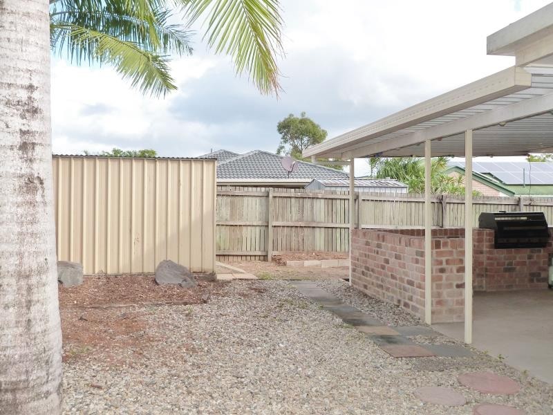 14 Glasshouse Circuit, Kallangur QLD 4503