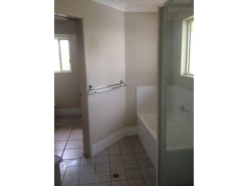 4 Archer Street, Kallangur QLD 4503