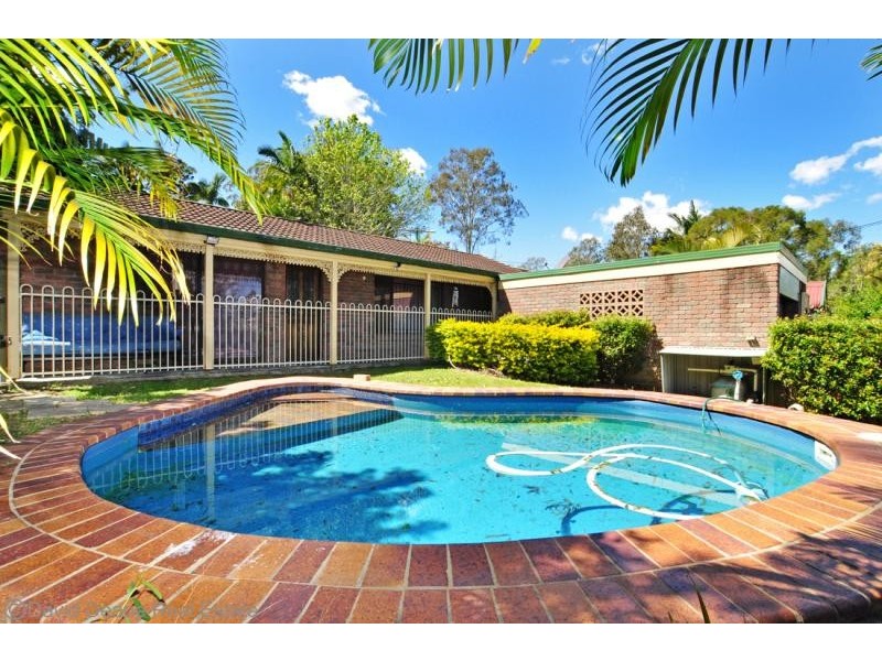 34 Beeville Road, Petrie QLD 4502