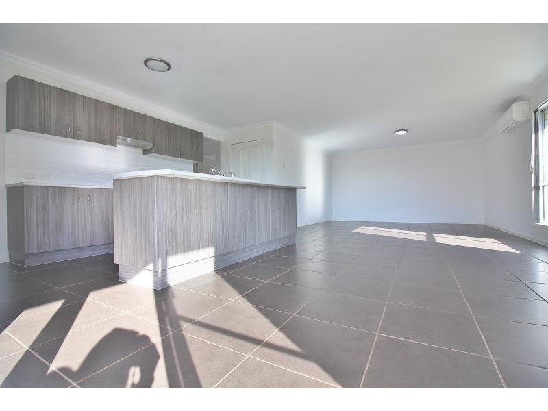 5 Jean Close, Joyner QLD 4500