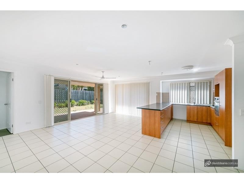 23 Diamond Ave, Kallangur QLD 4503