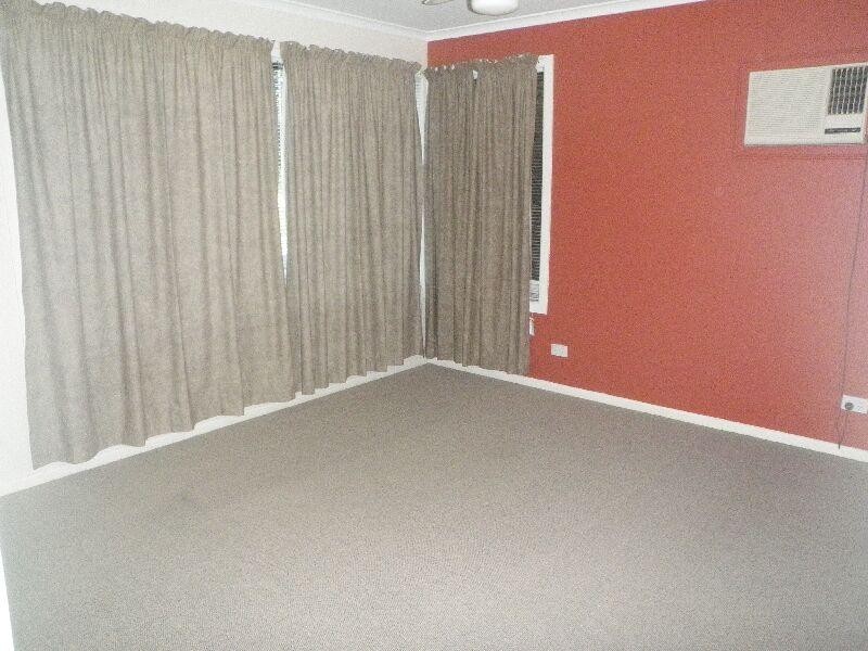 7 Toulouse Ave, Petrie QLD 4502