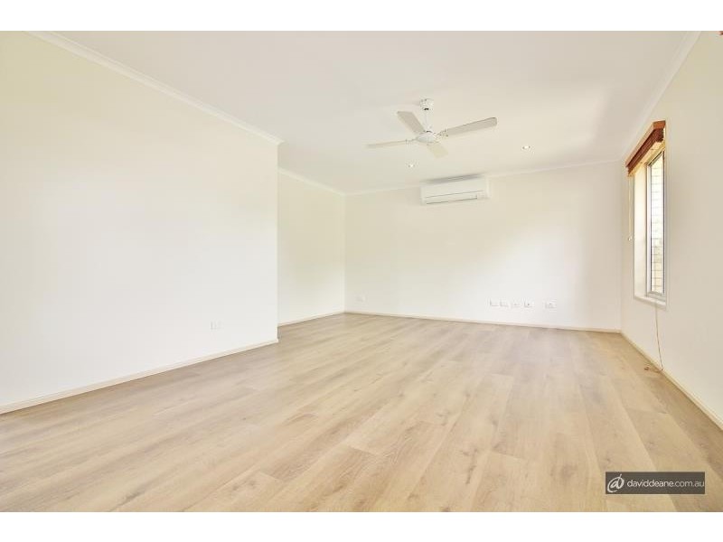 1 Delphinium Street, Strathpine QLD 4500