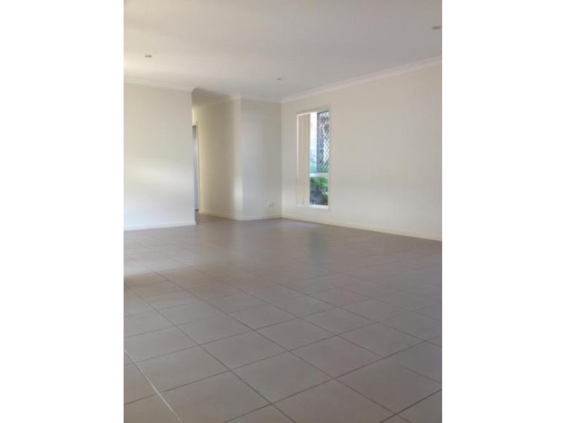 25 Mondial Dr, Warner QLD 4500