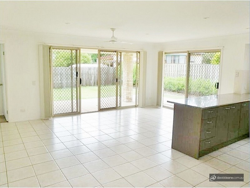 20 Acacia Crescent, Kallangur QLD 4503