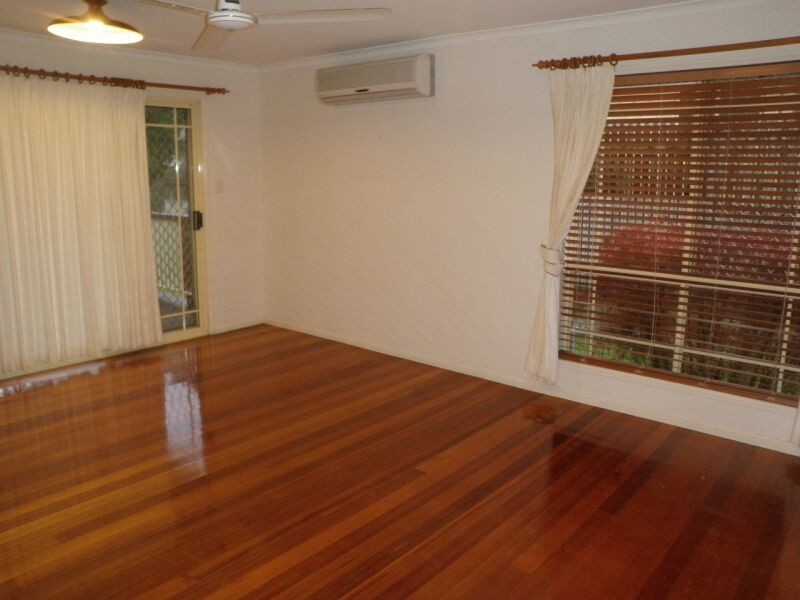 18 Donnelly Dve, Kallangur QLD 4503