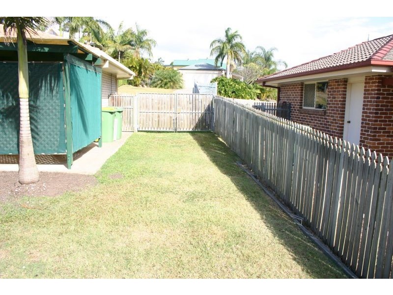 34 Marina Court, Eatons Hill QLD 4037
