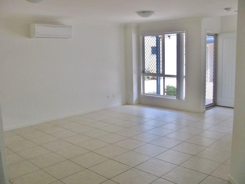 11/64 Station Road, Lawnton QLD 4501