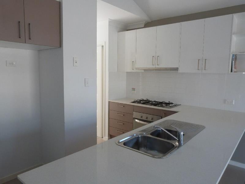 1B Adam Ct, Kallangur QLD 4503