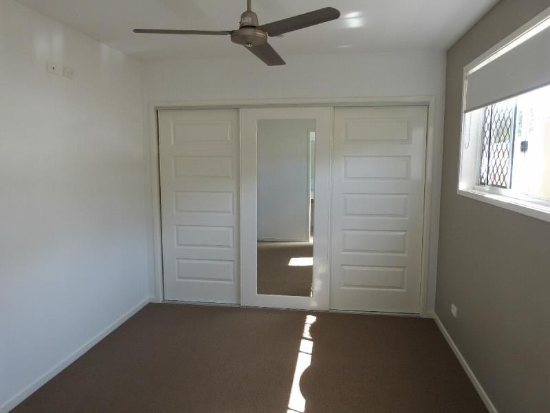 1B Adam Ct, Kallangur QLD 4503