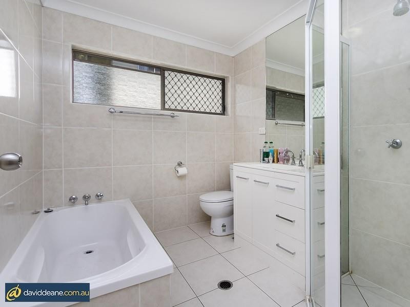 56 Sovereign Ave, Bray Park QLD 4500