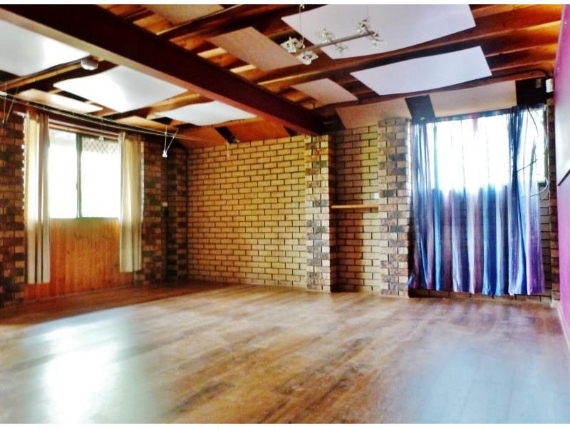 8 Lester Street, Bray Park QLD 4500