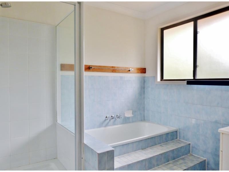 8 Lester Street, Bray Park QLD 4500