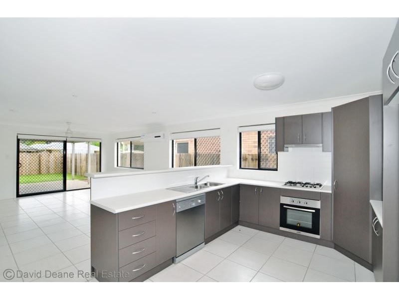 4 Waterlilly Court, Rothwell QLD 4022