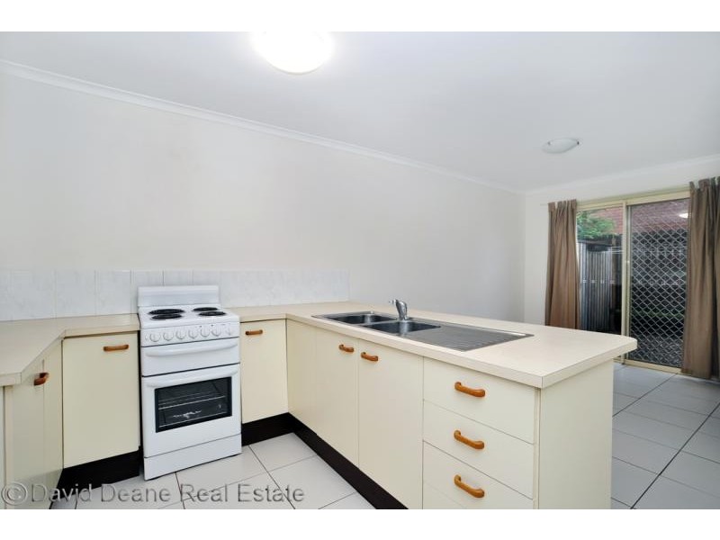 2/22 Mortimer Street, Caboolture QLD 4510