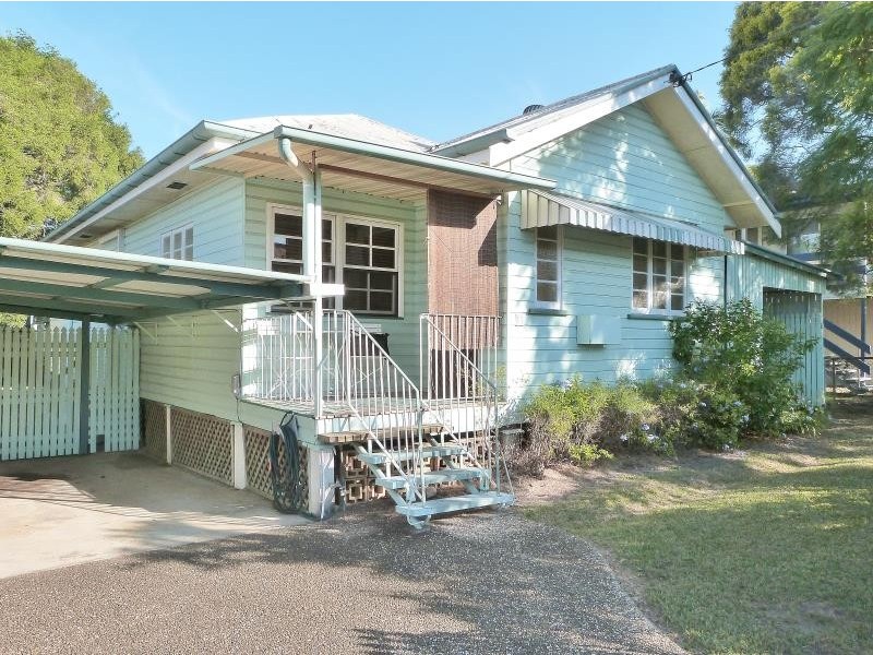 11 Hedge Street, Strathpine QLD 4500
