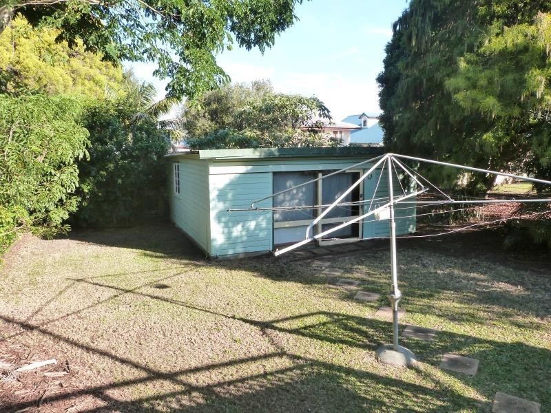 11 Hedge Street, Strathpine QLD 4500