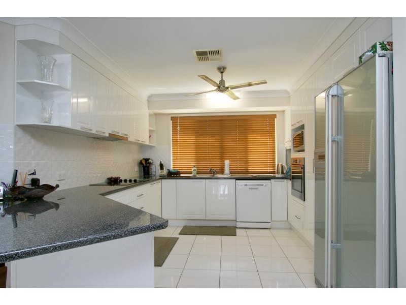 9 Mondial Dve, Warner QLD 4500