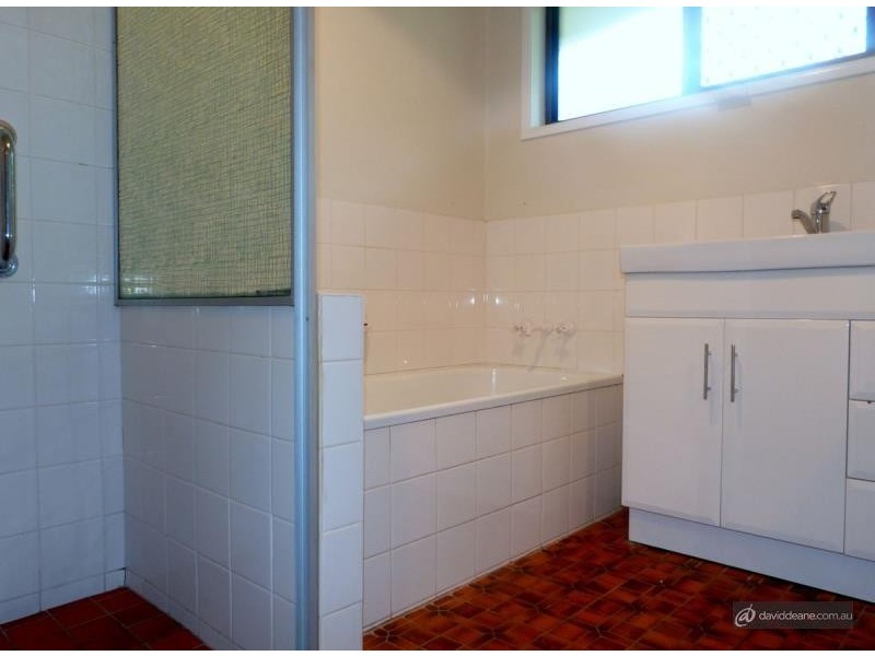 9 Hillsdale Street, Strathpine QLD 4500