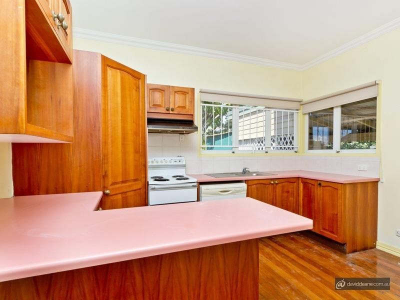 27 Bray Road, Lawnton QLD 4501