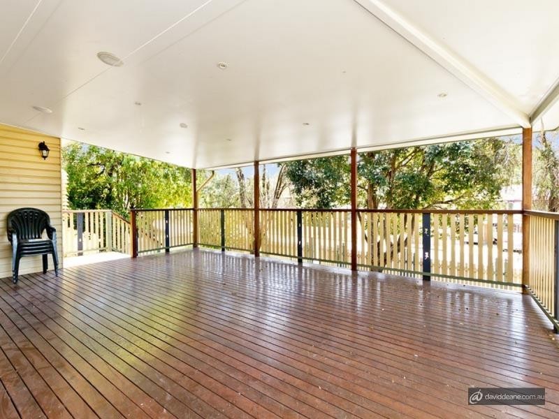 27 Bray Road, Lawnton QLD 4501