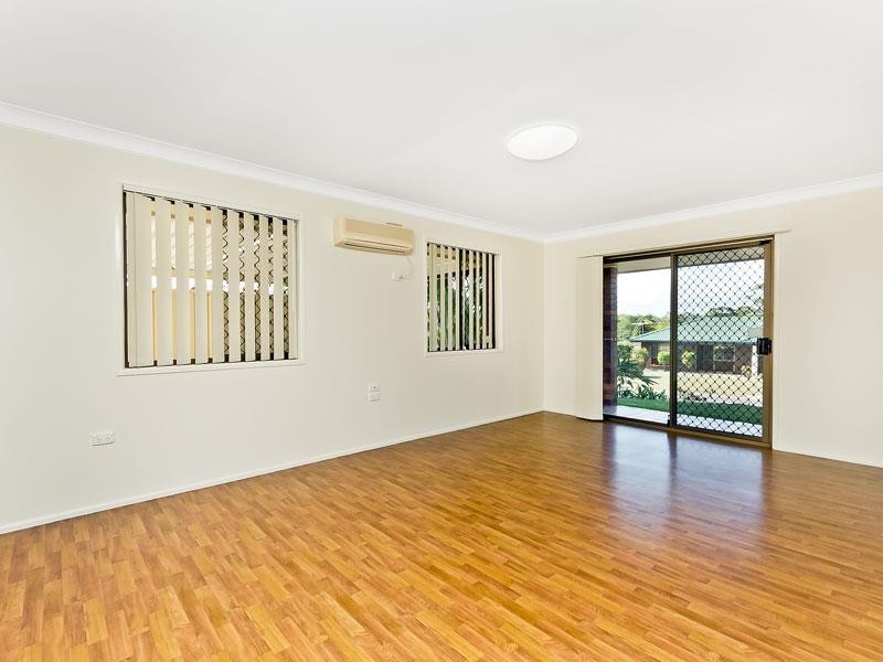 2 Kinross Street, Strathpine QLD 4500