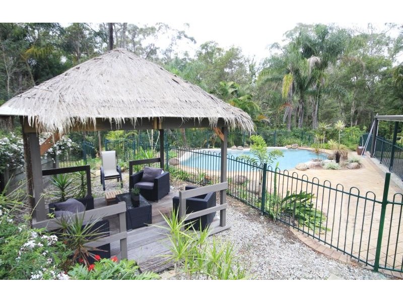 31 Hidden Valley Drive, Eatons Hill QLD 4037