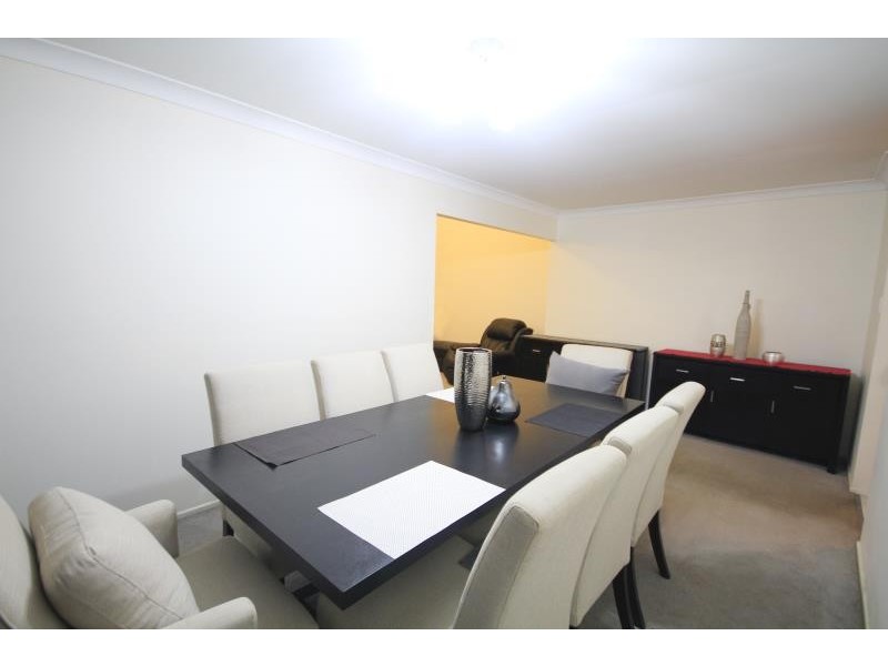 31 Hidden Valley Drive, Eatons Hill QLD 4037