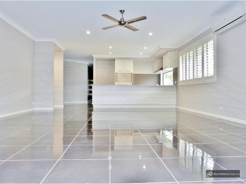 34 Admiralty Cct, Lawnton QLD 4501