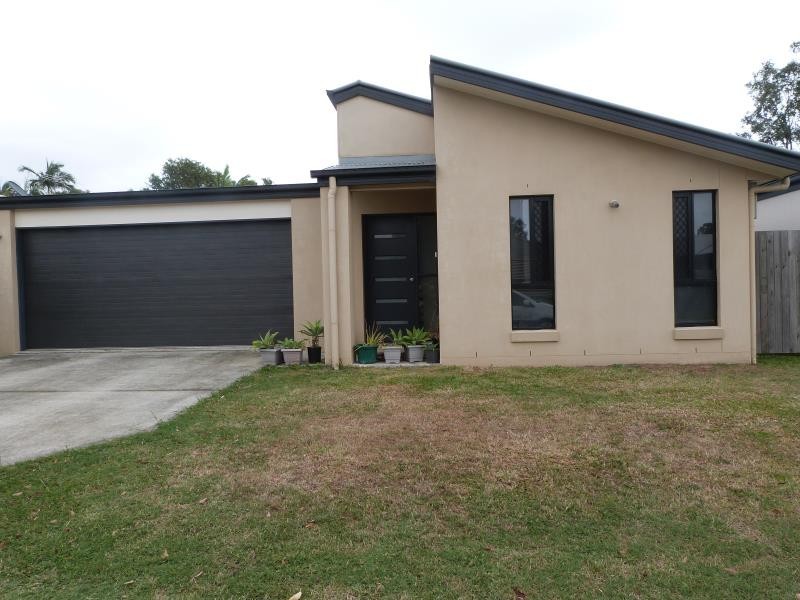 8 Columbus Ct, Bray Park QLD 4500